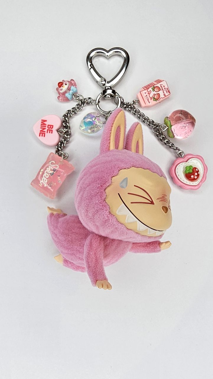 Porte-clé Labubu Lazy Yoga Sweating